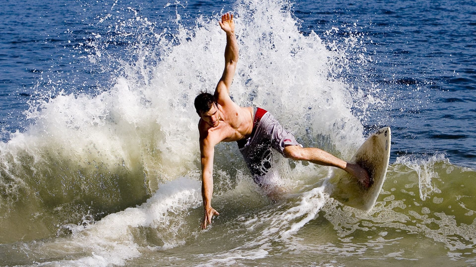 奥运举重项目迎新政体重级别再度调整，奥运举重有多重